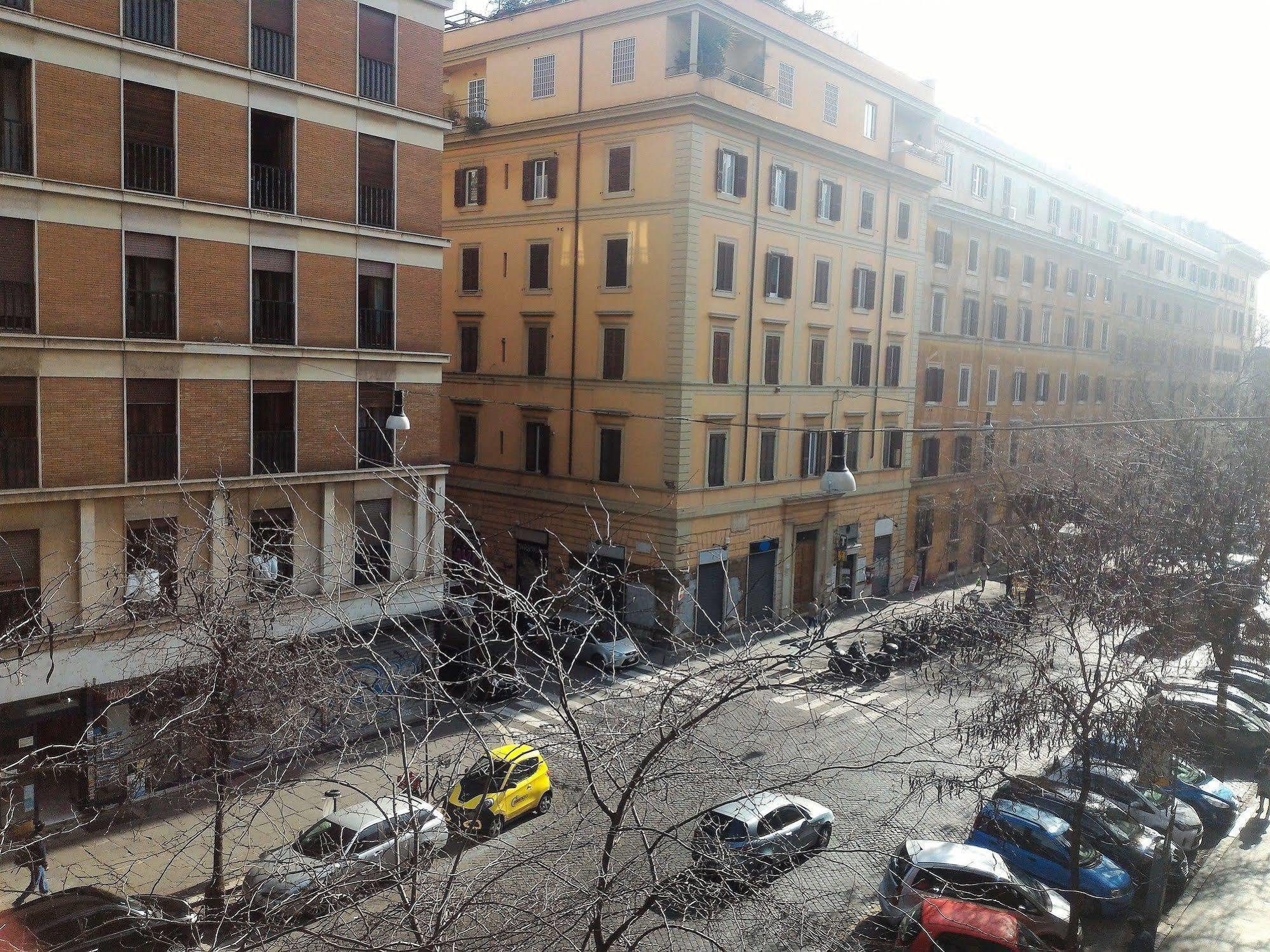 Buonarroti Couette-café Rome